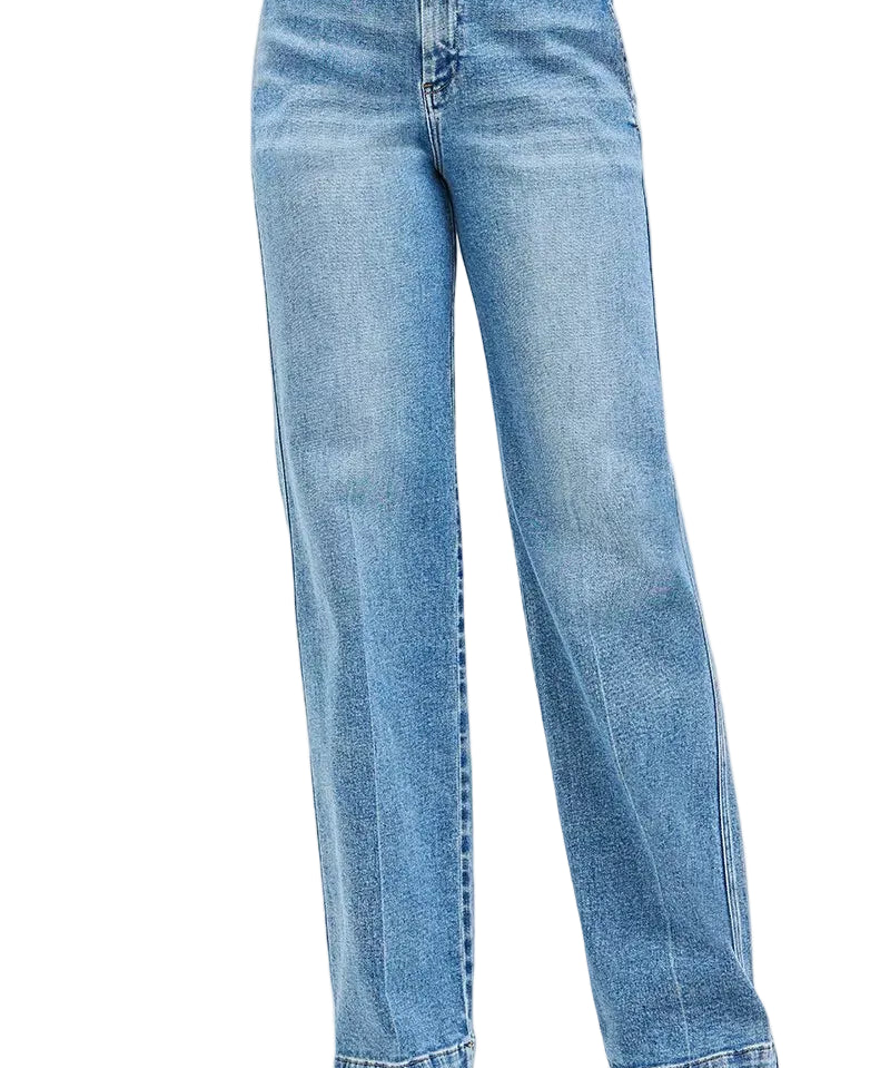 00d5e8b35a744f32941d527d9810f1f7-Max-Origin