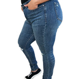 151be1e6-b24c-41b2-a931-25097b153643-Max