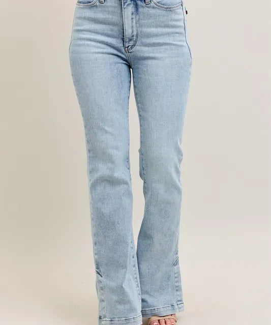 1ec3dc2d-7b8f-4f9f-a015-d3450a0582b8-Max