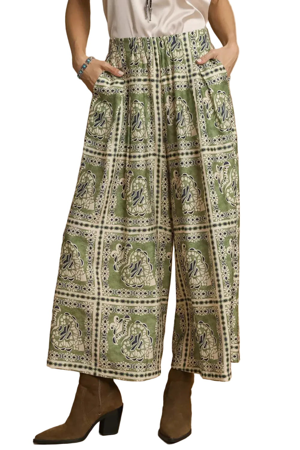 207d41e5-2977-4e6b-8c74-fecddb11c646-Max