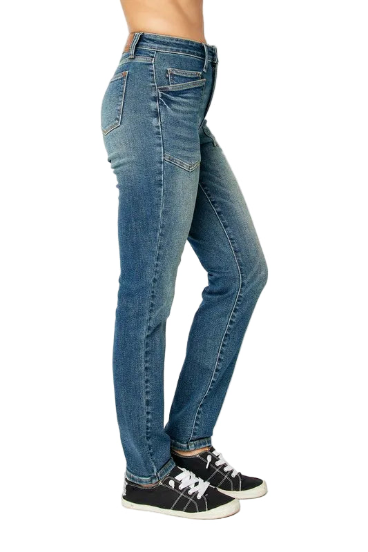 226b3c53-1b1b-43e5-9b00-73726e1e3a22-Max