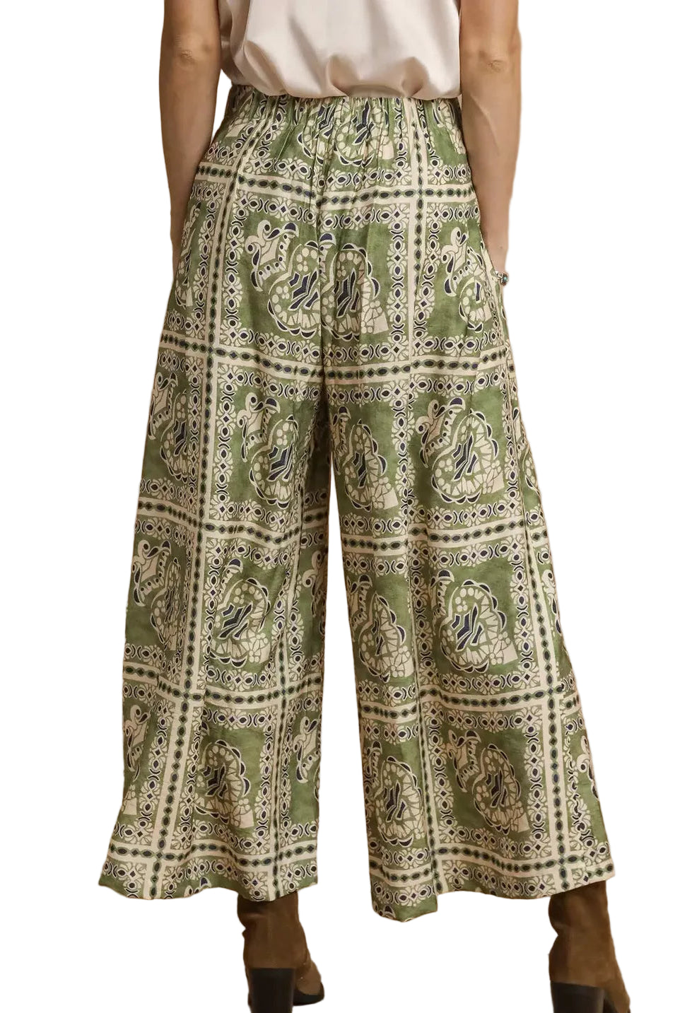 30f4d175-b194-453f-affb-9336a5ce264f-Max