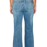 349dc063-b16b-4e3a-88f1-ad731ad25b83-Max