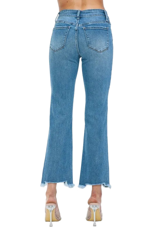 4dd9b6c7-9947-436f-adac-38f3f6989298-Max