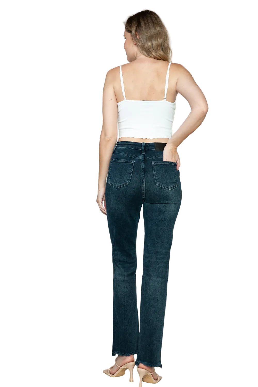 6adc9977-b99a-43f5-aded-59505ea75835-Max