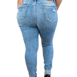 6bad1f23-81dc-47a6-a552-4410cc3ff018-Max