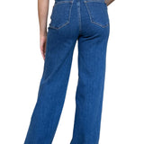 7d2df314-7a1e-4bae-b973-53a6cd56da74-Max