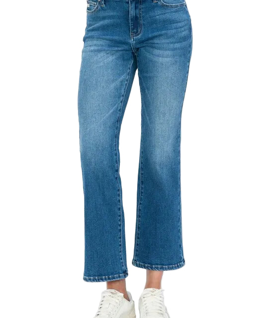 7d9174bf-5774-4b01-9765-9324ed1ed10d-Max