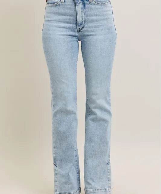 9b1fbecf-8def-4b68-9fbf-a5a785effd87-Max