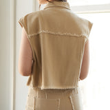 BETWEEN THE PAGES WOVEN TWILL VEST