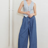 CITY RIVETS KNIT VEST