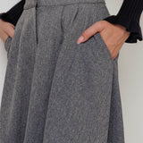 TIMELESS LOOK WOVEN MIDI CIRCLE SKIRT