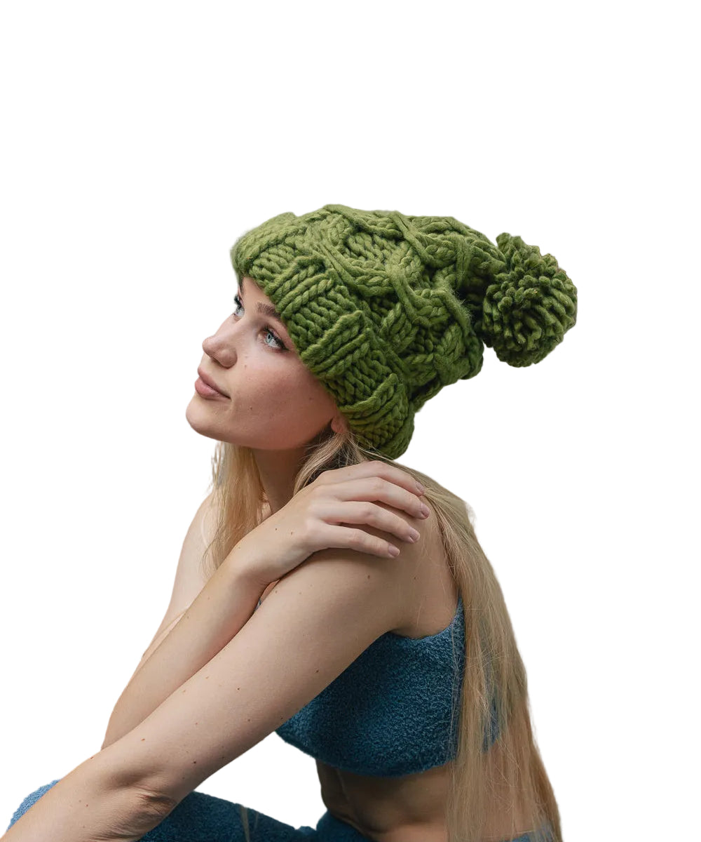 Oversized Chunky Knit Pom Beanie