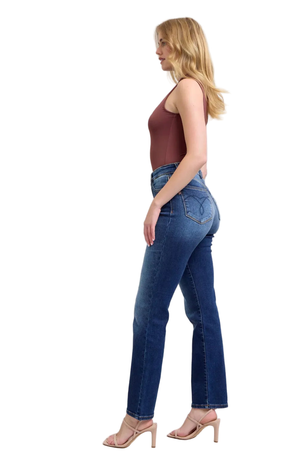 a3a042fb-dd2f-4c07-9a2b-72ec0b628159-Max