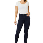 b7b554c1-bded-45f7-a8b1-29f0222b3ce7-Max