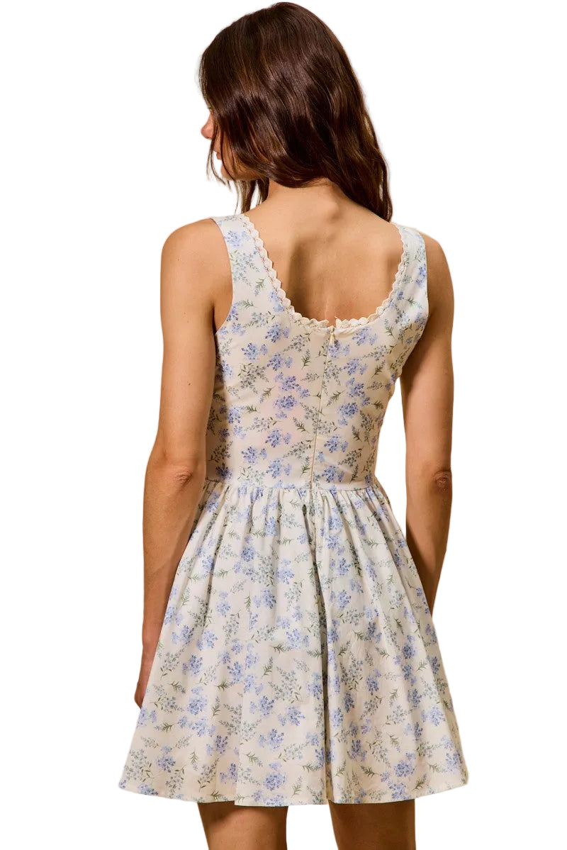 bc2d97f43da644b9856a8a9b8ba04381-Max