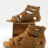 Bed and Breakfast Sandals in Tan