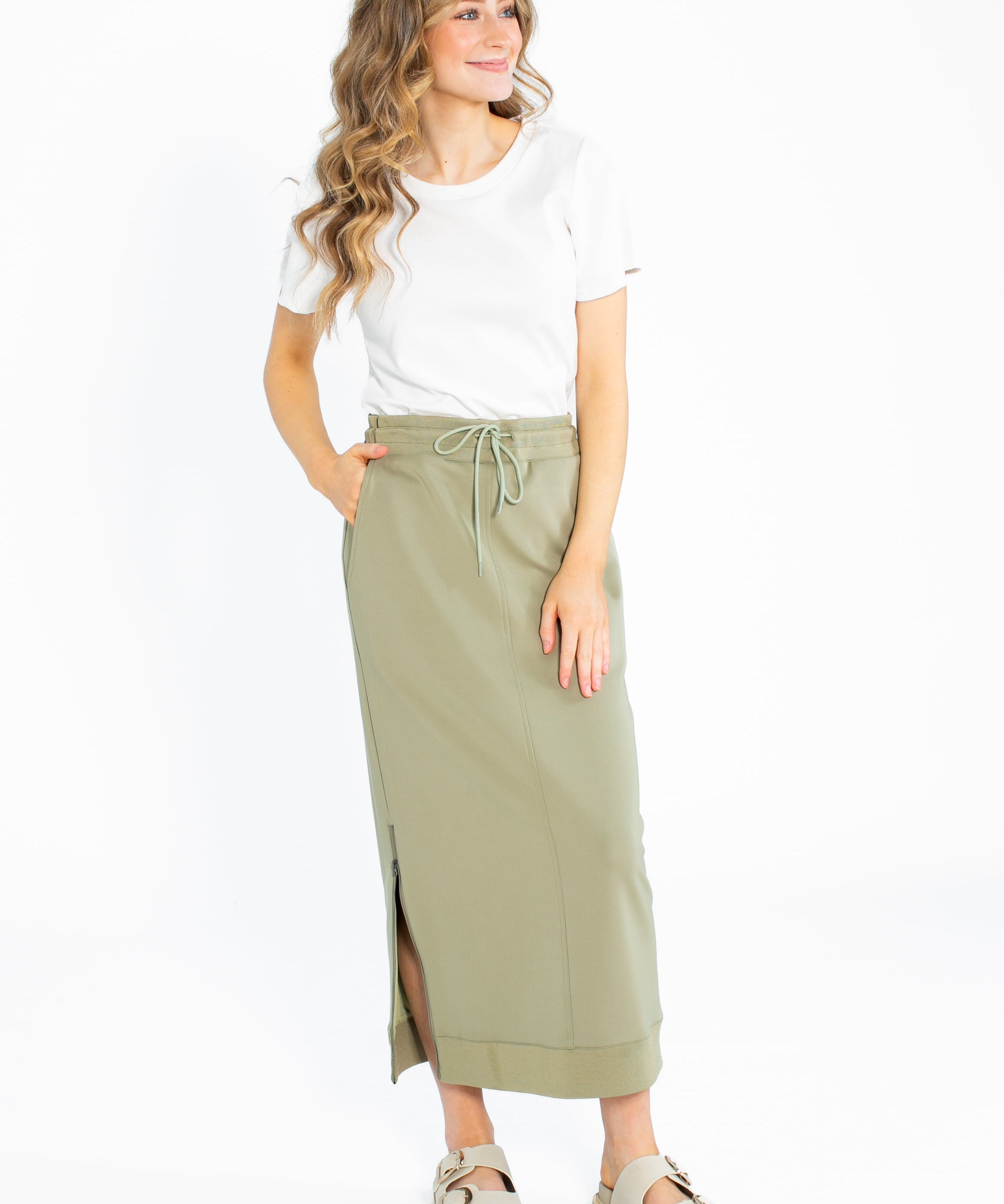 Bradi Side Zipper Athletic Midi Skirt