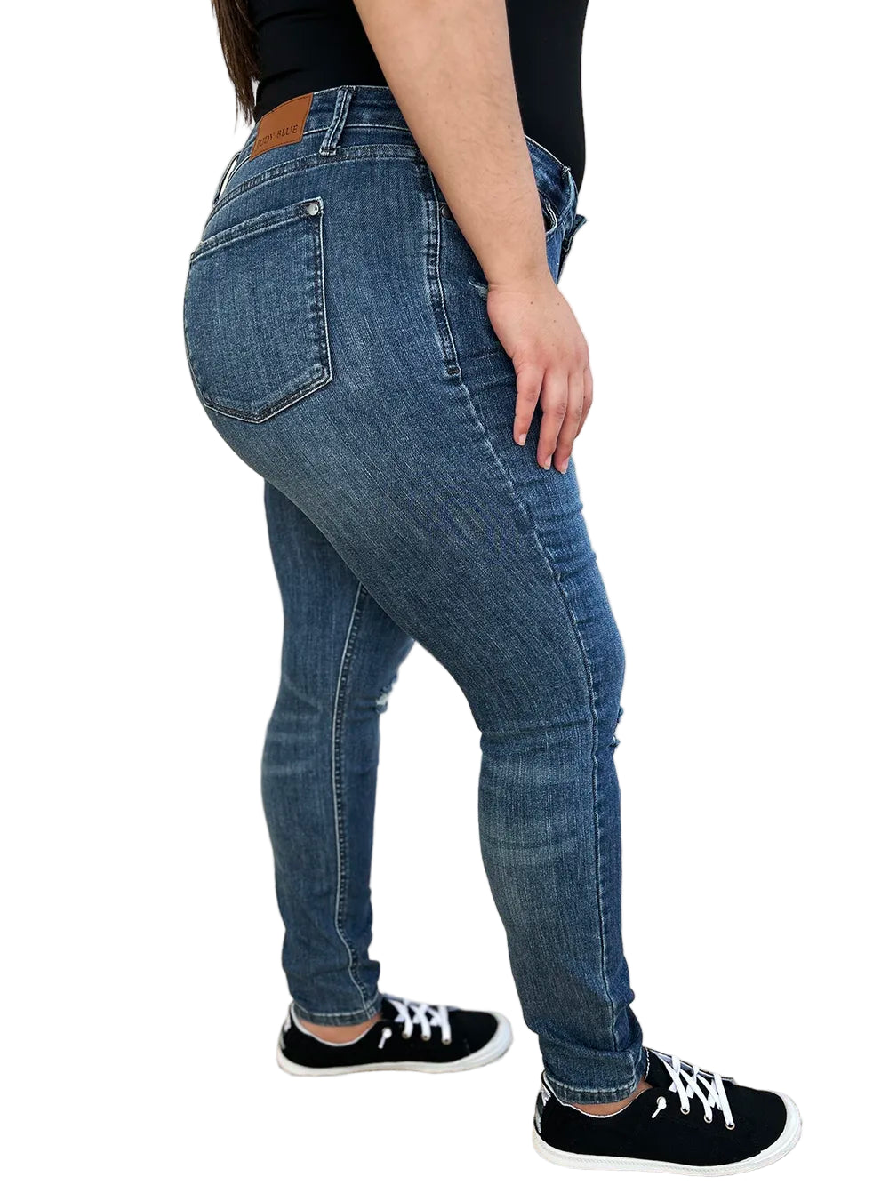 c1cb76a7-3769-40bc-bb14-91800837134b-Max