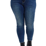 c44eec54-a7b0-4981-9693-bb4033786b36-Max