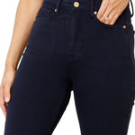 c6096959-0973-48d5-ba35-e1796fc0d992-Max