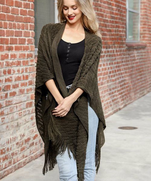 Diagonal Knit Tasseled Ruana