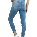 e26cdf8d-829e-445c-a47f-0ef1938fb523-Max