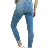 e26cdf8d-829e-445c-a47f-0ef1938fb523-Max