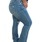 e390d5bc-b480-46d1-b06a-4a2660e83f51-Max