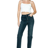 e3e827d0-cbbf-4211-a2a1-3bed59db7bbf-Max