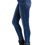 e44aebc5-dd98-45e4-bbea-6f0eb61d3da3-Max