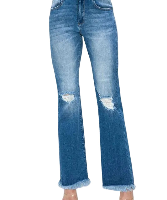 ea11e064-c27d-4c39-8bfe-141800fe3ab1-Max