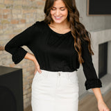 Essential Ruffled 3/4 Sleeve Top