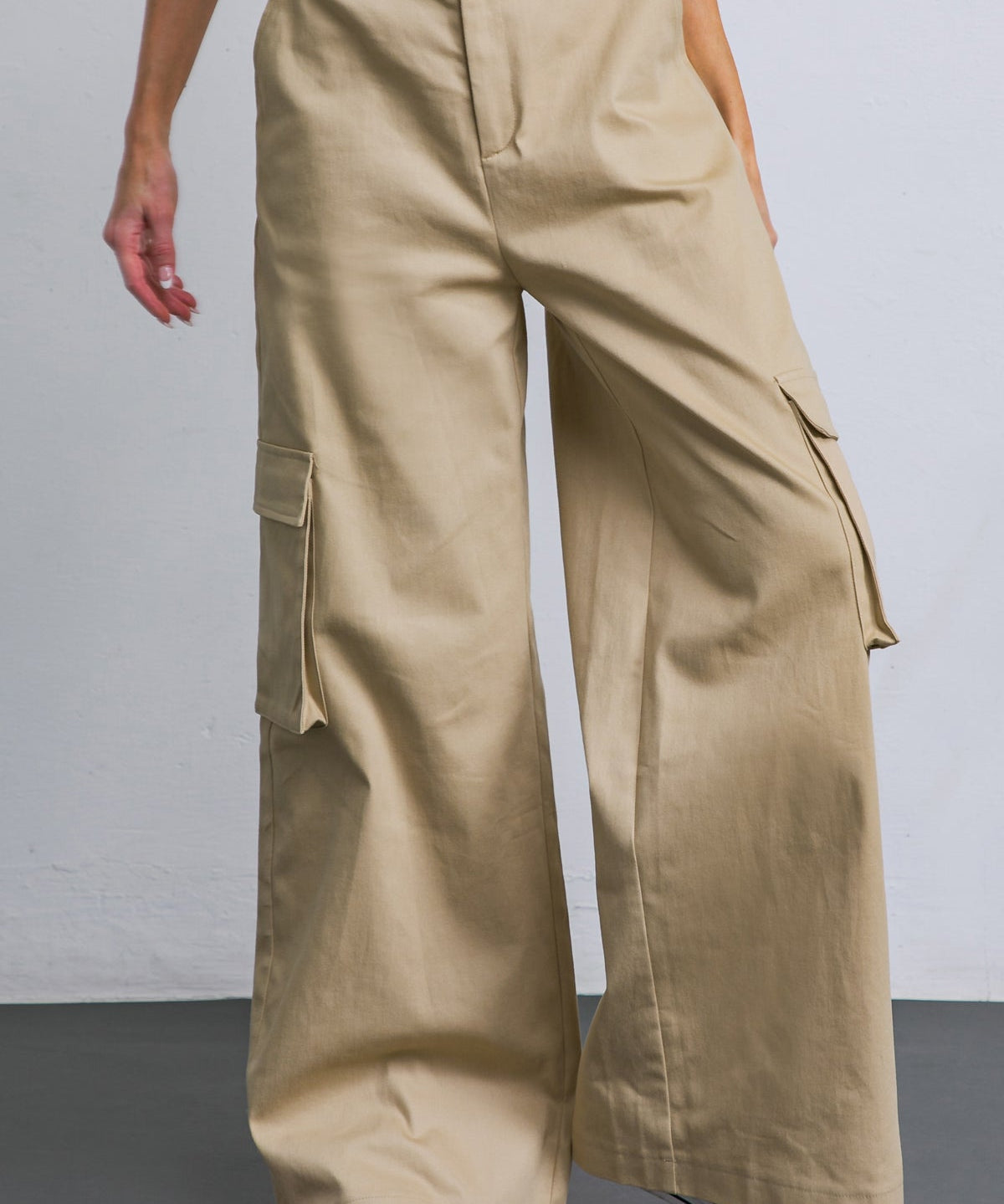 ADORABLE POSH WOVEN CARGO PANTS