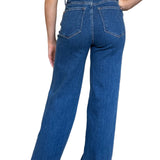 faaabfe1-e9fd-4159-a530-efd4ec6a232b-Max