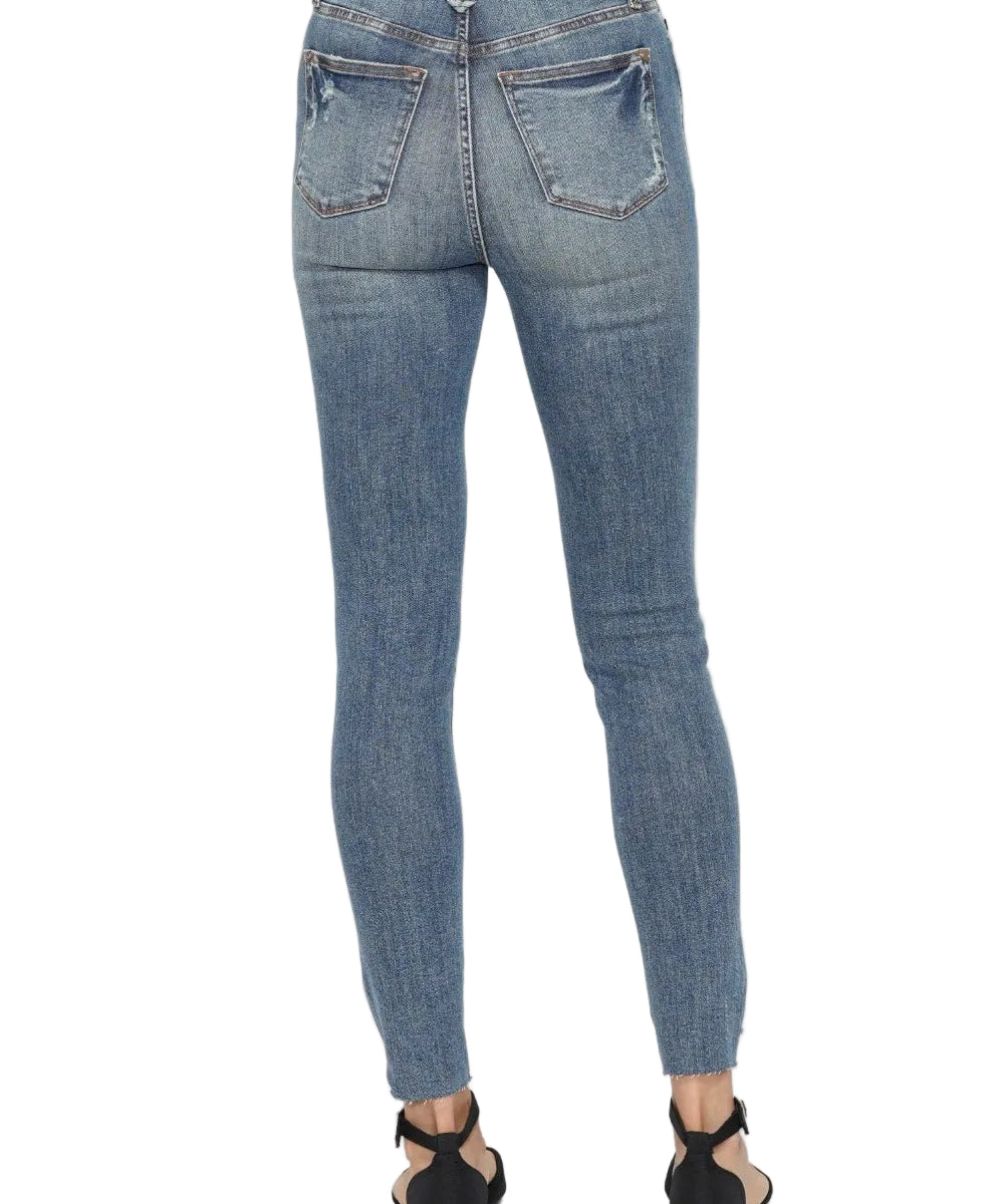 fbe4c778-637b-479d-9f4f-f68cacd27319-Max