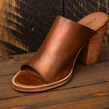 Hallie Heeled Sandal in Tan