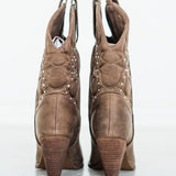 Houston Western Boots in Taupe