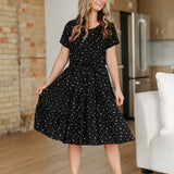 Jenna Floral Knit Short Sleeve Tiered Midi Dress