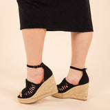 Juti Wedges in Black