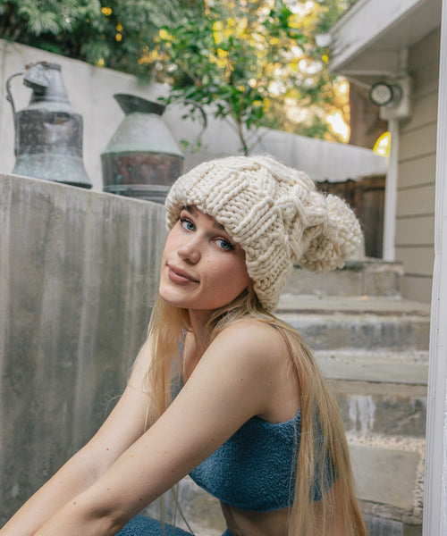 Oversized Chunky Knit Pom Beanie